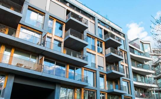 Nowoczesne architektoniczne rozwiązania z użyciem spienionego PCV