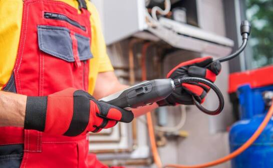 Wpływ regularnych przeglądów przez serwis De Dietrich 24h na wydajność systemów