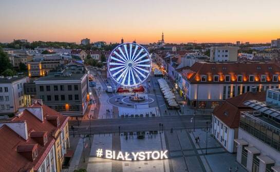 Jak informacja turystyczna w Gnieźnie wspiera lokalne instytucje?