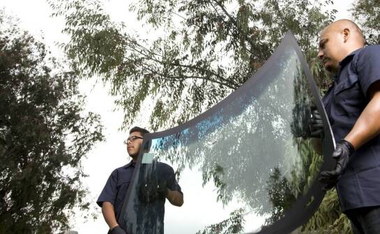 Nowoczesne rozwiązania szyb samochodowych