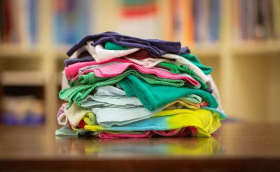 Jak wybrać odpowiednie bojówki robocze spodnie dla swojej branży?