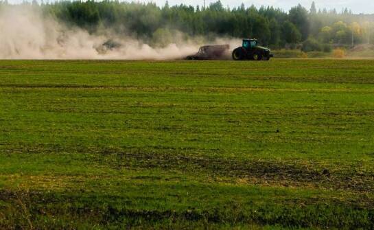 Nowoczesne technologie w rozrzutnikach obornika i precyzyjne nawożenie