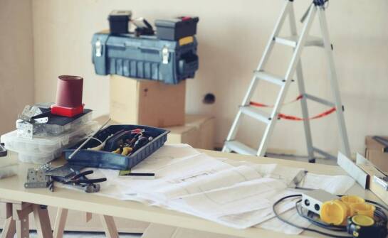 Praktyczne wskazówki dla właścicieli warsztatów - akcesoria do żywicy epoksydowej