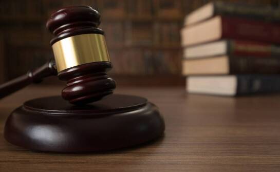 Komornik sądowy: znaczenie nadzoru nad dobrowolnymi licytacjami