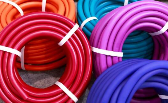 Innowacyjne metody aplikacji grafiki na ozdobnych tubach