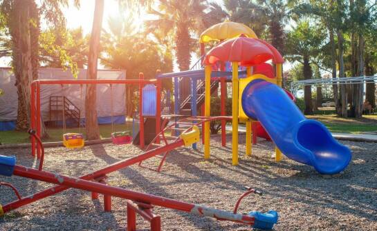 Kosze do koszykówki dla początkujących i zaawansowanych graczy