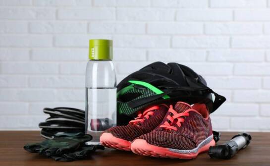 Najlepsza przedtreningówka dla biegaczy – na co zwrócić uwagę?