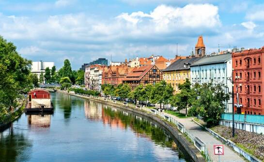 Dlaczego warto odwiedzić nasz sklep online po tanie pamiątki we Wrocławiu?