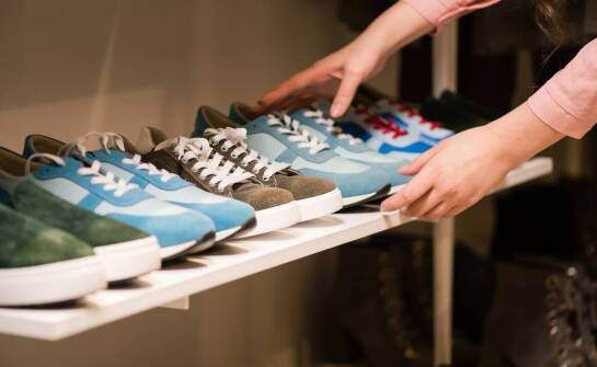 Trendy w hip-hopowych męskich butach: co warto nosić tej zimy?