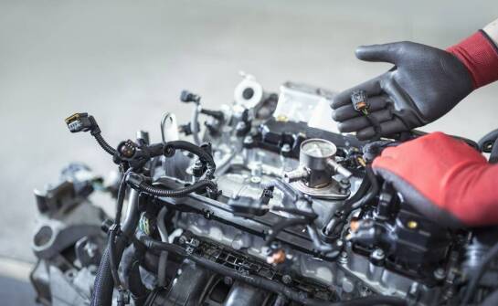 Proces wymiany żarówki w VW Crafterze – co musisz wiedzieć o bezpieczeństwie