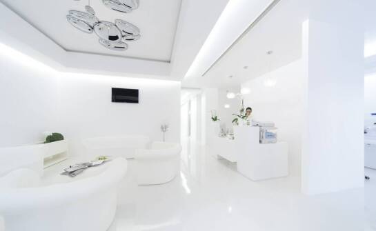 Nowoczesne metody wypełniania zębów stosowane przez dentystów na Bemowie.