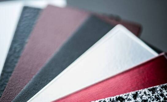 Porównanie materiałów używanych do produkcji bagażników rowerowych na dach