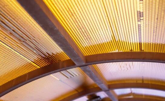 Znaczenie tłoczenia stalowych dennic w nowoczesnych instalacjach przemysłowych