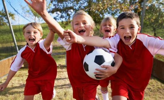 Organizacja rekreacyjnych zajęć – jak wspierać fizyczną aktywność dzieci i młodzieży