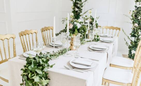 Kluczowe elementy dekoracyjne na komunię, które warto uwzględnić przy planowaniu przyjęcia