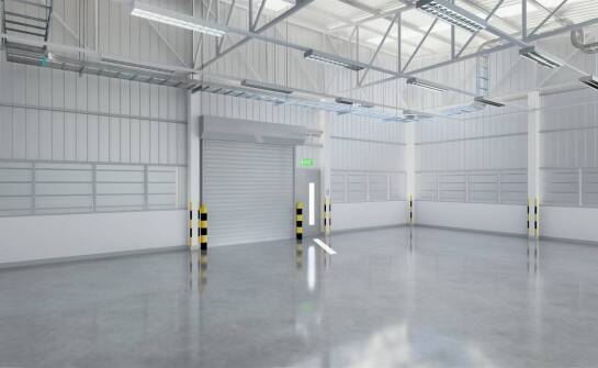 Zastosowanie elektrycznych kurtyn powietrznych w przemyśle – jakie korzyści przynosi?