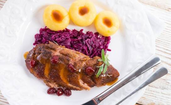 Jakie potrawy najlepiej komponują się z gęsią piersią?