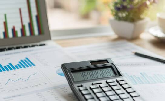 Rola kalkulatora w procesie wyboru polisy OC dla medycznych placówek