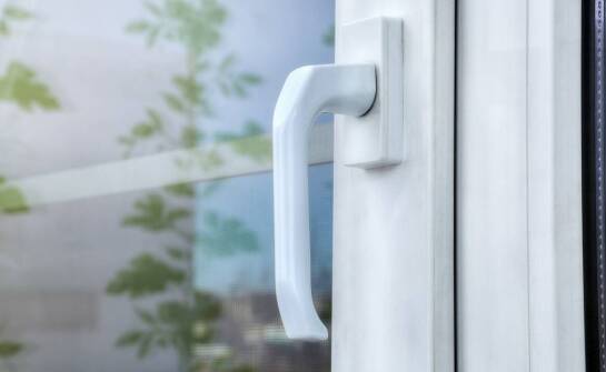 Wpływ grubości zewnętrznych ścianek na wytrzymałość okien Veka Softline