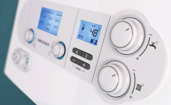 Efektywność energetyczna a sterownik – co warto wiedzieć?