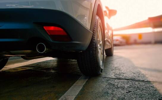 Zelektryfikowane napędy Toyoty – jakie mają przewagi nad tradycyjnymi napędami?