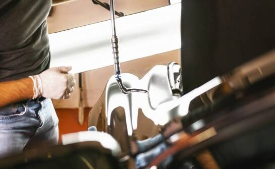 Stacja kontroli pojazdów: jak poprawnie przeprowadzić kontrolę numeru VIN?