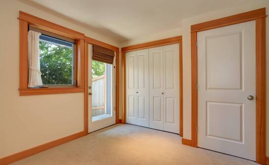 Wpływ ościeżnicy na akustyczną izolację pomieszczeń