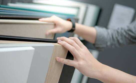 Jak plexi antyrama wpływa na postrzeganie marki w przestrzeniach publicznych?