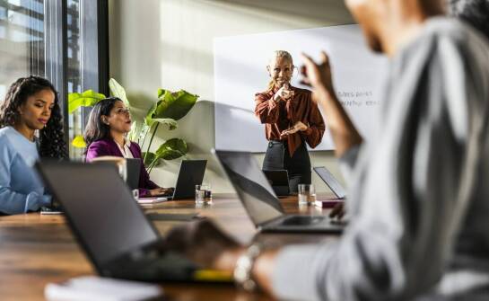 Białe energetyczne certyfikaty a strategia zarządzania energią w firmie