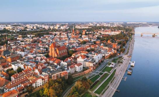 Historia i kultura Gniezna: co można zobaczyć podczas spacerów z przewodnikiem?