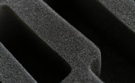 Cena piankowego szkła: Co warto wiedzieć przed zakupem izolacyjnego materiału?