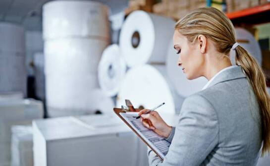 Znaczenie dokumentacji z przeglądów regałów dla kontroli i audytów