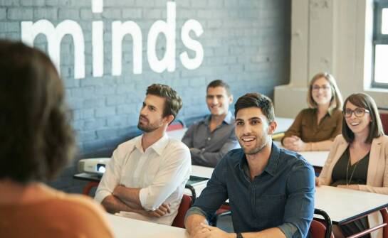 Jakie możliwości rozwoju oferują szkolenia z zakresu technologii Cisco?