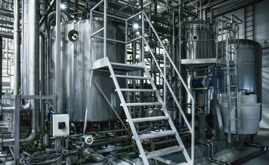 Zastosowanie fermentacyjnych zbiorników do piwa w rzemieślniczych browarach