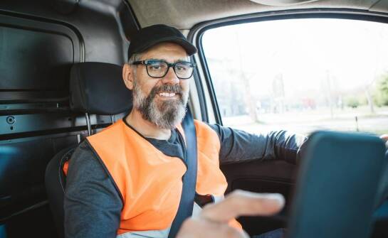 Metody minimalizowania ryzyka jazdy bez karty w firmach transportowych.