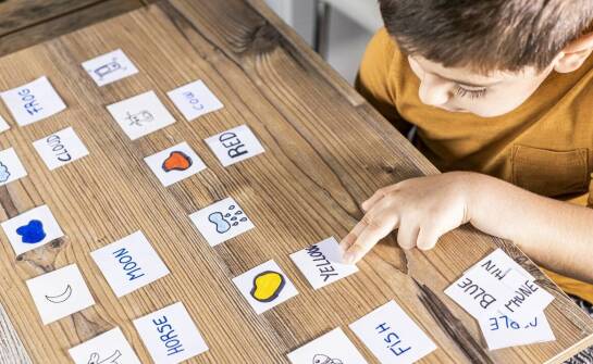 Jakie są najefektywniejsze sposoby wykorzystania fiszek w nauce języka portugalskiego?