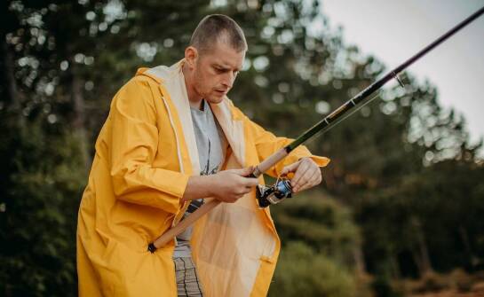 Różnorodność modeli wędkarskich kombinezonów – który najlepiej spełni Twoje oczekiwania?