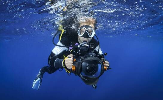 Jakie wyzwania stawia przed uczestnikami kursu Dive Master?