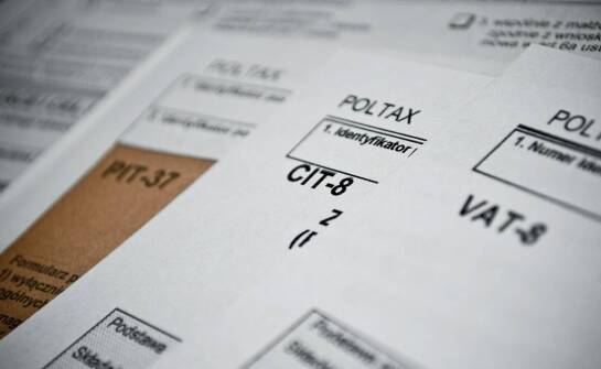 Specjalne procedury w handlu międzynarodowym: jak pomaga agencja celna w Warszawie?