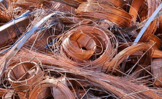 Zastosowanie metali złomu w nowoczesnych rozwiązaniach technologicznych