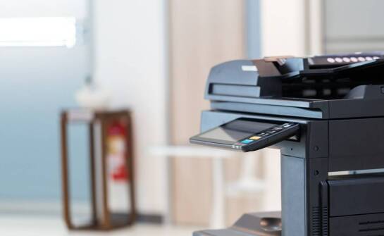 Poradnik dotyczący wyboru odpowiedniej kserokopiarki do wynajmu