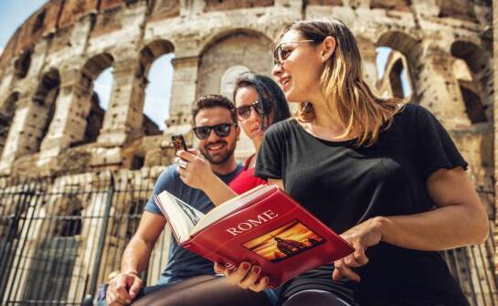 Praktyczne korzyści z językowych wyjazdów – jak wpływają na codzienne życie?