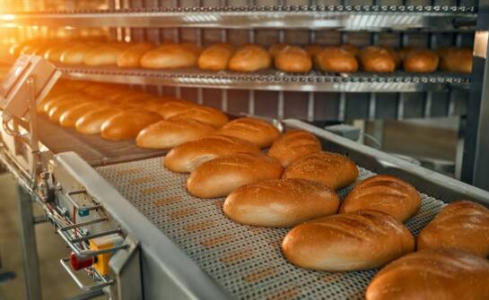 Rola stalowych wentylacyjnych kratek w utrzymaniu higieny w branży spożywczej