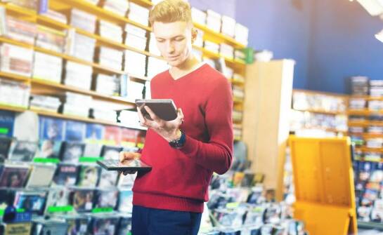 Jak tajemniczy klient pomaga w identyfikacji mocnych i słabych stron obsługi?