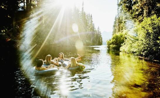 Przygodowa fotografia: jak uwiecznić emocje na wodzie?