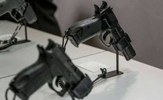 Jakie repliki broni oferujemy na naszej arenie do Laser Tag?