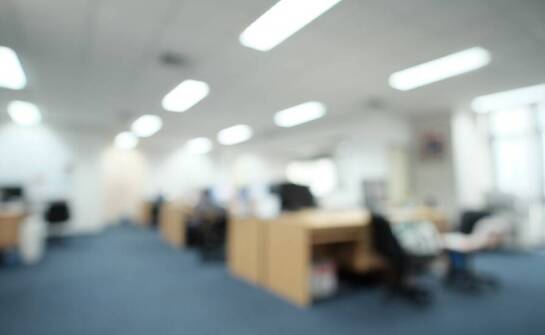 Jakie są korzyści z regularnego monitorowania natężenia światła?