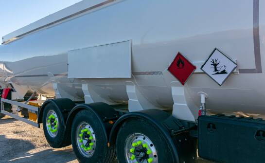 Wpływ przeciwpożarowych szkoleń na bezpieczeństwo transportu niebezpiecznych towarów