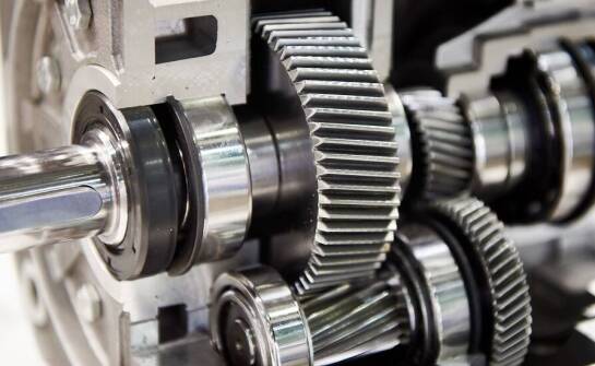 Jakie pytania zadać przed zleceniem regeneracji reduktora w skrzyni biegów?