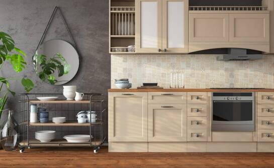 Różnorodność stojaków do jedzenia: jak wybrać odpowiedni model?